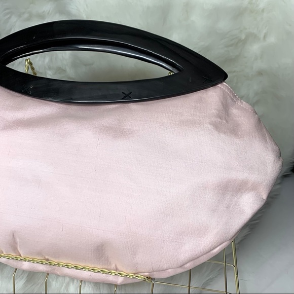 Vintage Shell Embellished Acrylic Handle Clutch - Picture 6 of 12